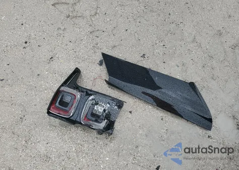 2020 Land Rover Range Rover Hse z USA, uszkodzony, nr VIN SALGS2RU4LA403657